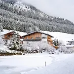 Alpchalet Tirol