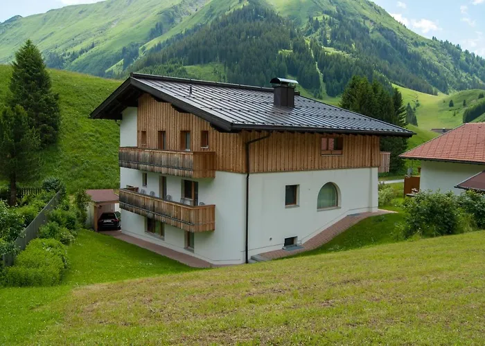 Alpchalet Tirol شاليه *