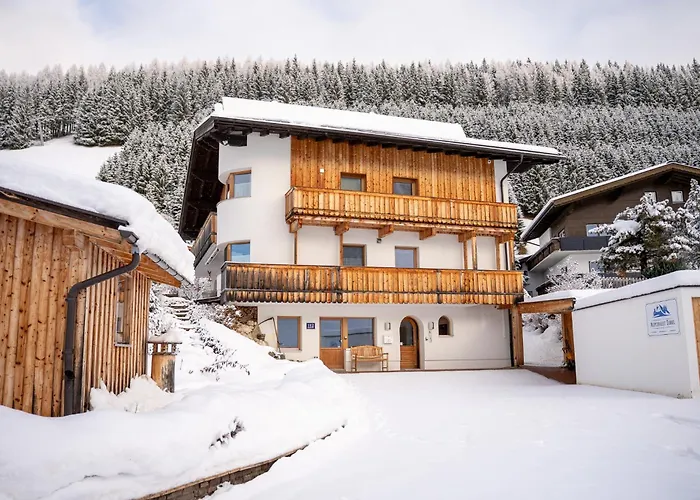 Alpchalet Tirol ברוואנג