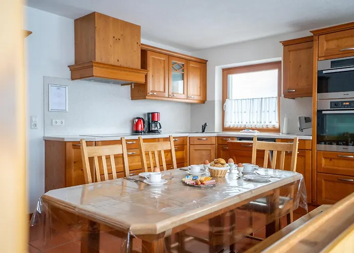 Alpchalet Tirol ברוואנג